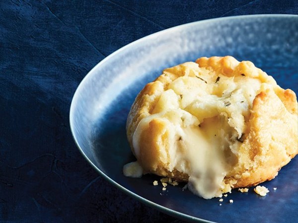 Rosemary-Taleggio knish