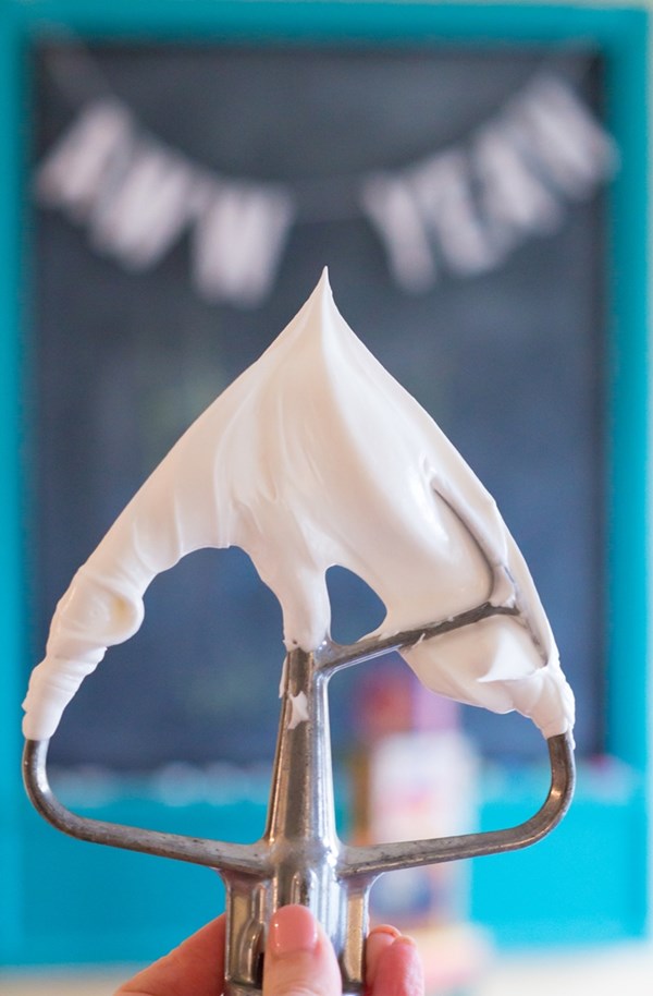 Royal icing 102 . . . or 201 . . . or whatever comes after 101