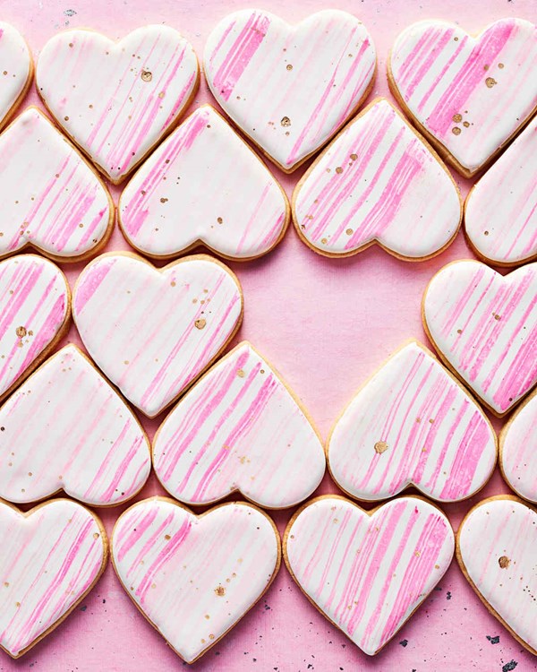 Royal icing for sugar-cookie hearts