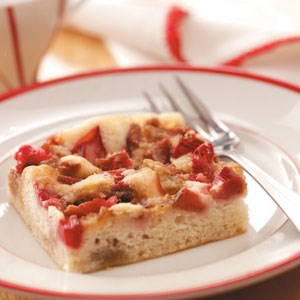 Royal rhubarb coffee cake