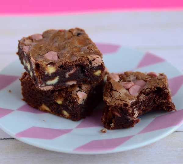 Ruby chocolate brownies