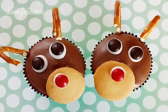 Rudolph the red velvet cupcake