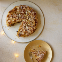 Ruffled filo and mincemeat pie