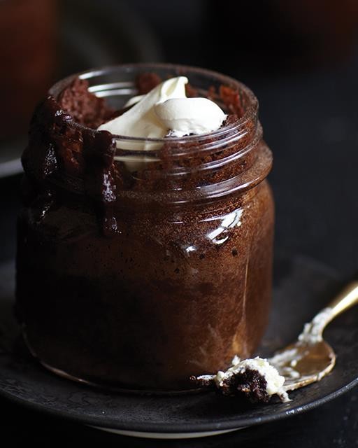 Rum & chocolate cake in a jar