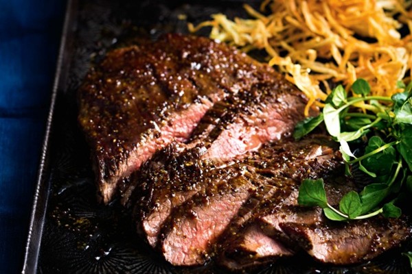 Rum & maple steak with 2-minute fries