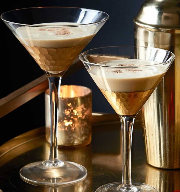 Rum & raisin flip