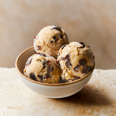 Rum & raisin ice cream