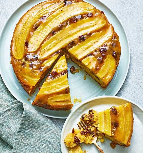 Rum and raisin banana cake