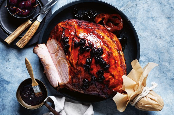 Rum, coke and cherry glazed ham