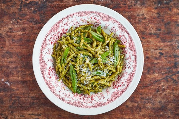 Runner bean and pesto trofie