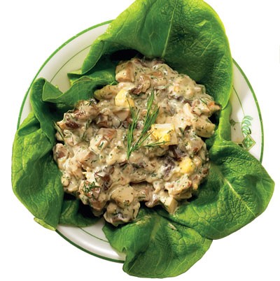 Russian egg and mushroom salad (Salat iz yaits i gribov)