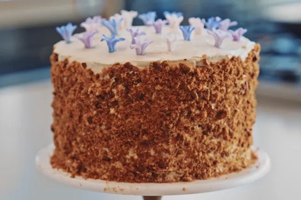Russian honey cake (Medovik)