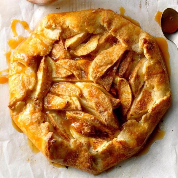 Rustic caramel apple tart