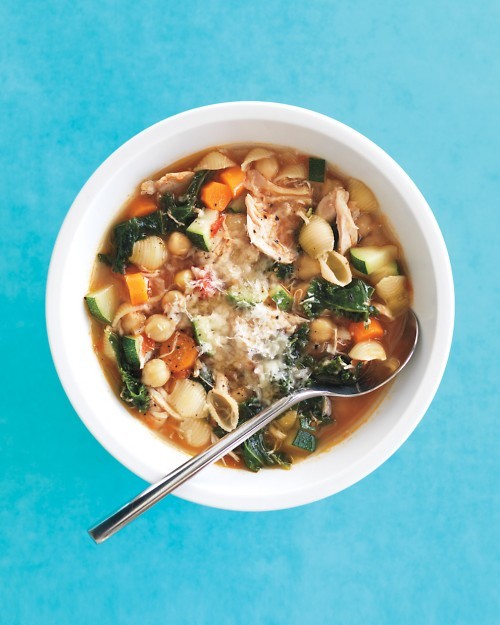 Rustic chicken minestrone