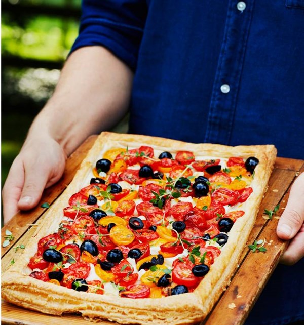 Rustic Mediterranean tomato tart