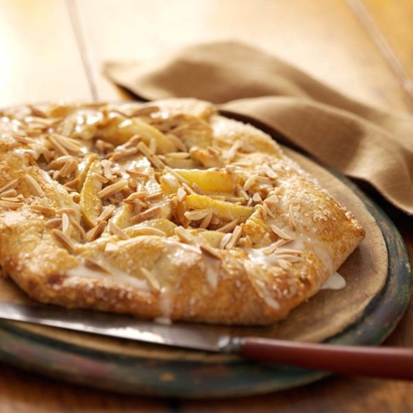 Rustic pear tart
