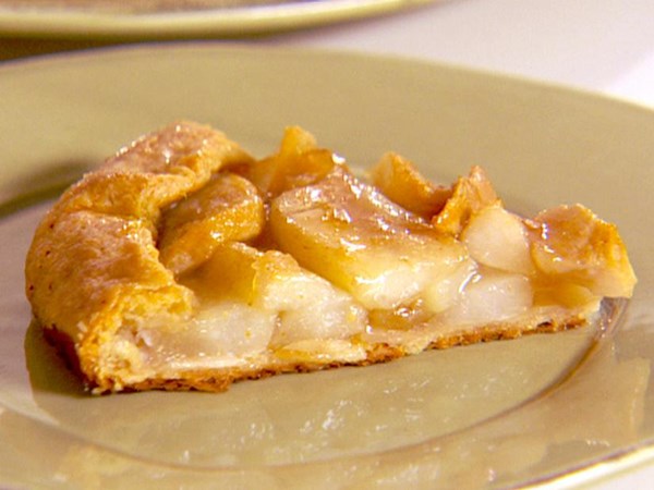 Rustic pear tart