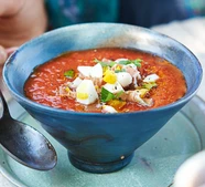 Rustic tomato soup with olive oil & bread (Salmorejo)