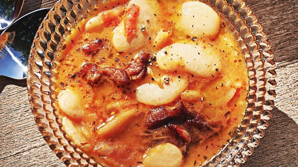 Ruth's lima beans with smoked turkey tail