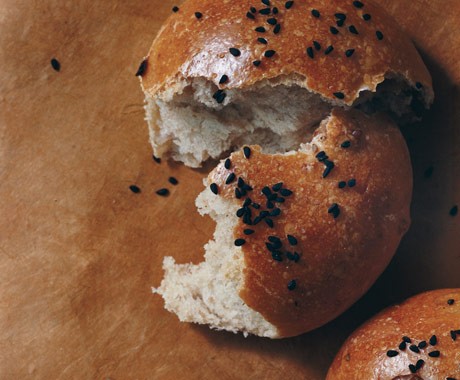 Rye walnut rolls