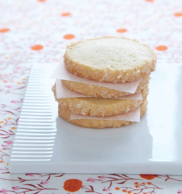 Sables with lemon zest
