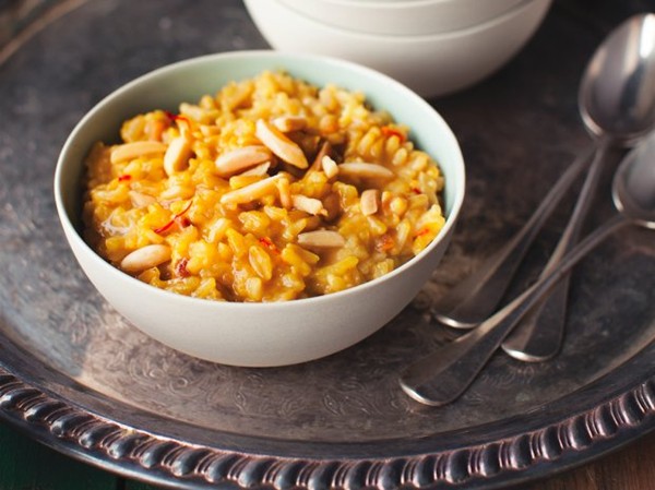 Saffron-almond rice pudding