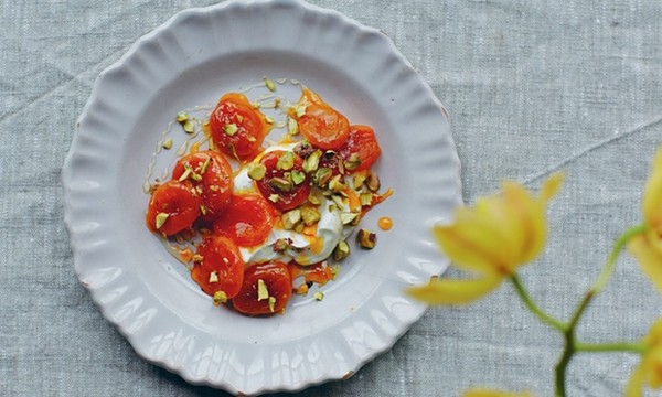 Saffron apricots