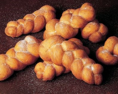 Saffron braids