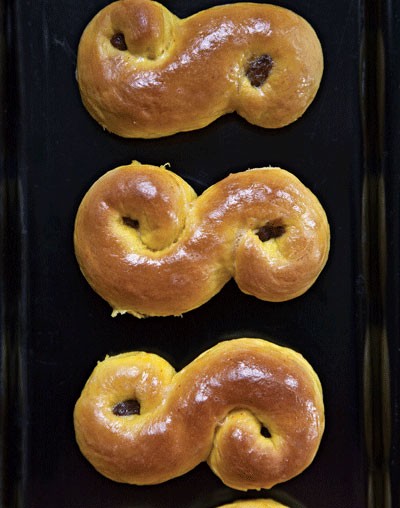Saffron buns (Lussekatter)