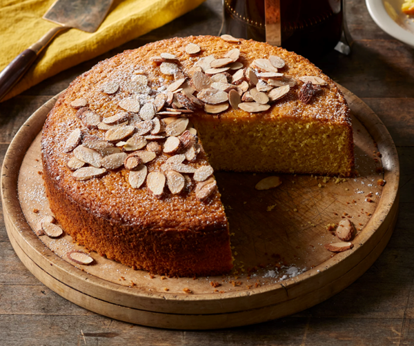 Saffron cake (Saffranskaka)
