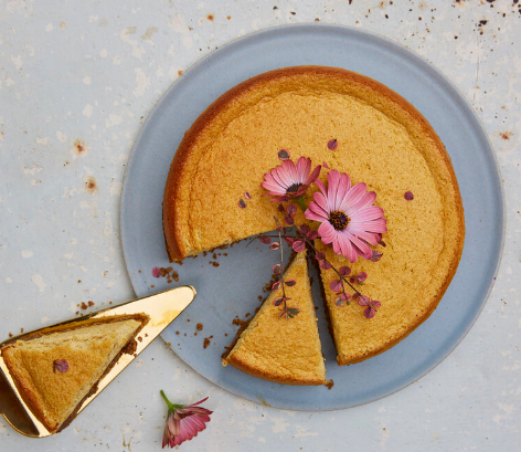 Saffron cardamom cottage cheesecake with a millionaire crust