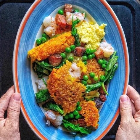 Saffron fried rice with bacon and shrimp