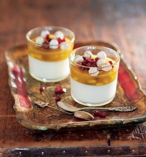 Saffron-layered rice pudding (Astarli sütlac)