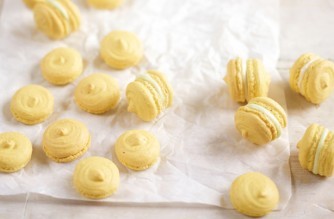 Saffron lime macaroons