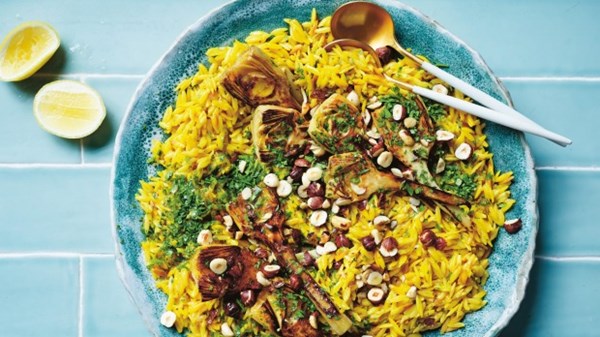 Saffron orzo with charred deli artichokes