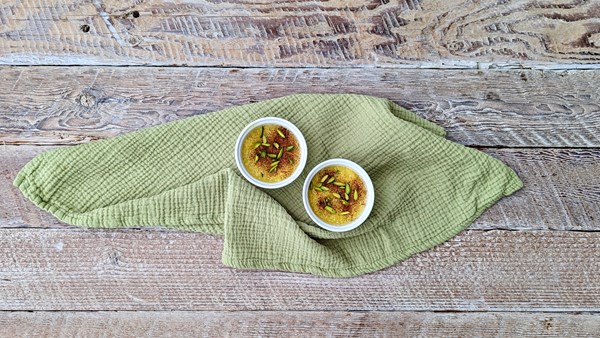 Saffron rice pudding (Sholeh zard)
