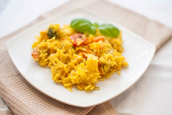 Saffron steamed plain basmati rice (Chelow)