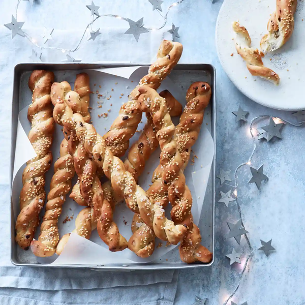 Sage and onion twists