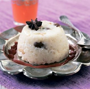 Sago with raspberry coulis