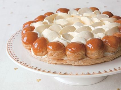 Saint Honoré's cake (Gâteau Saint-Honoré)