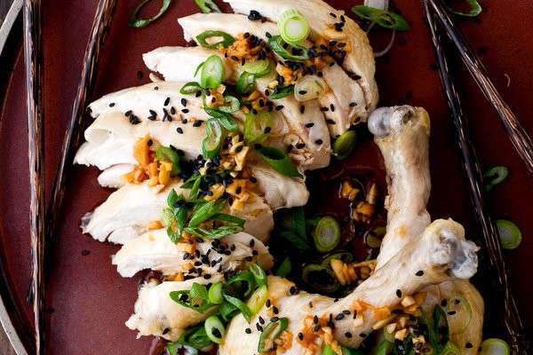 Sake-steamed chicken with ginger and scallions