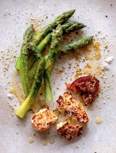 Salad asparagus ricotta