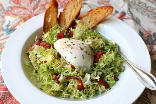Salad Lyonnaise