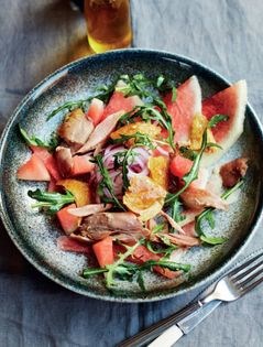 Salad of confit duck and watermelon (Salade de confit de canard, pastèque)