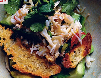 Salad of crab, avocado and lime