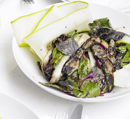 Salad of Jerusalem artichokes, celeriac, apple and radicchio
