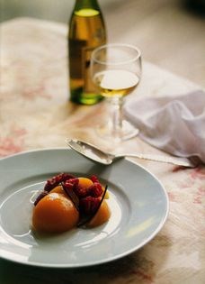 Salad of peaches & raspberries