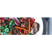 Salad of spiced chicken livers