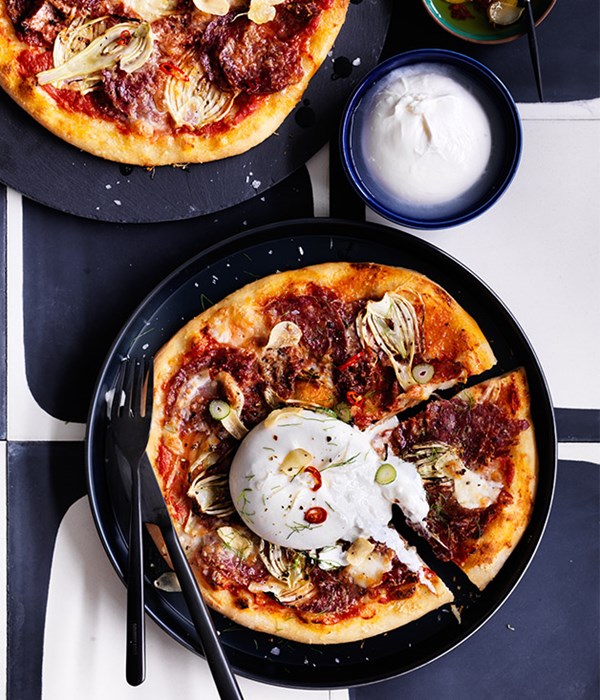 Salami and fennel pizza with burrata