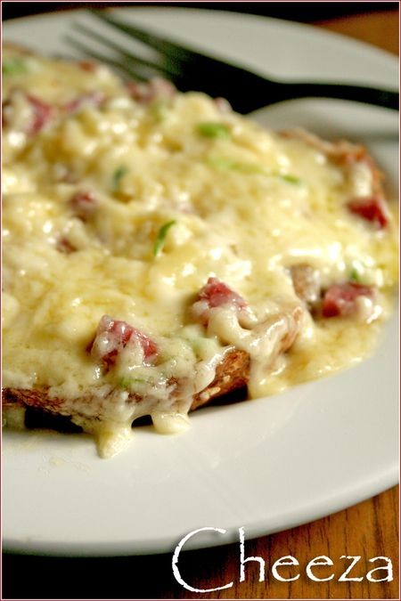 Salami cheezas